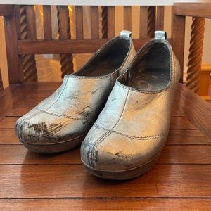 OTBT Silver Wedges